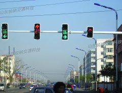 交通信號(hào)燈施工案例